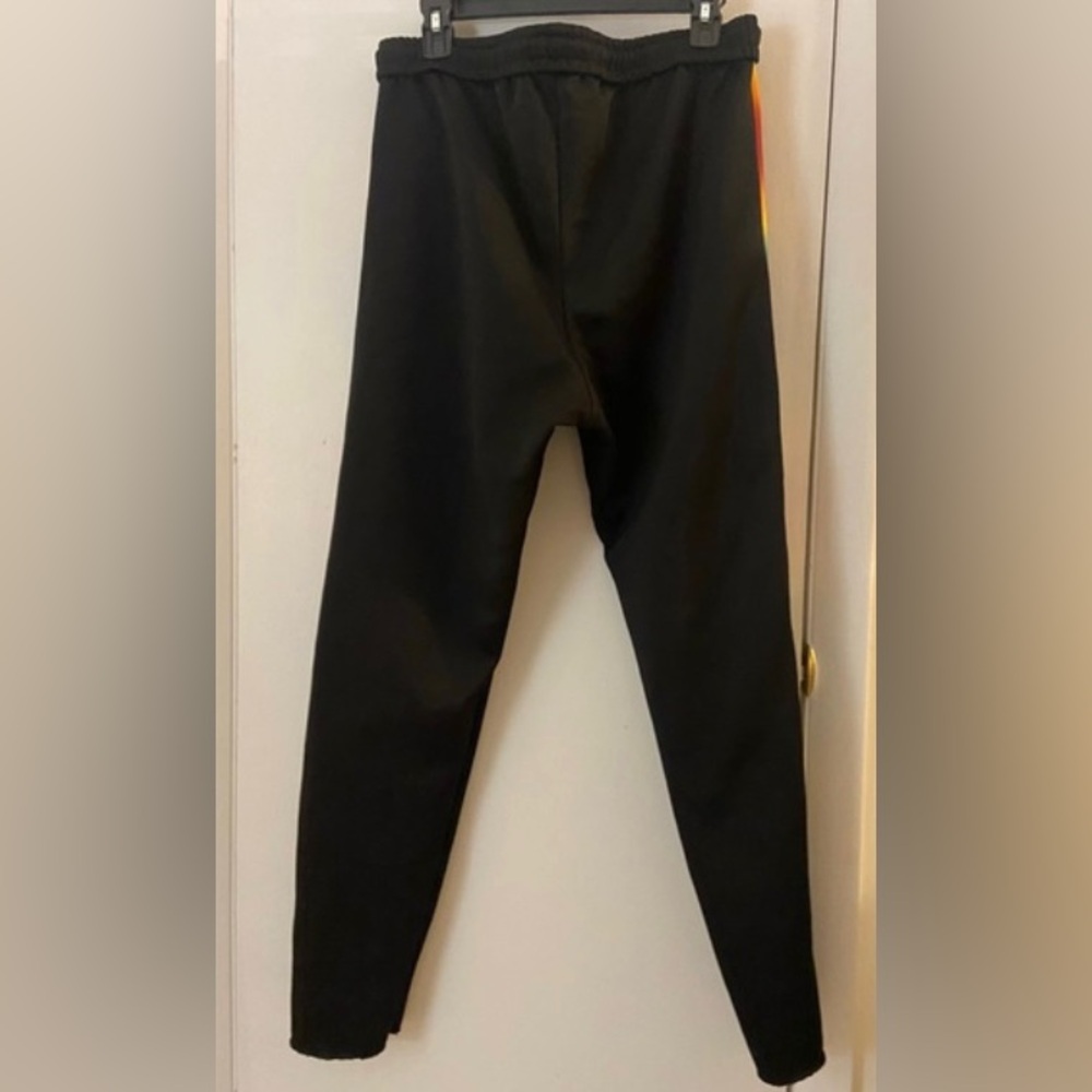 OFF WHITE Jogger - Picture 2 of 8